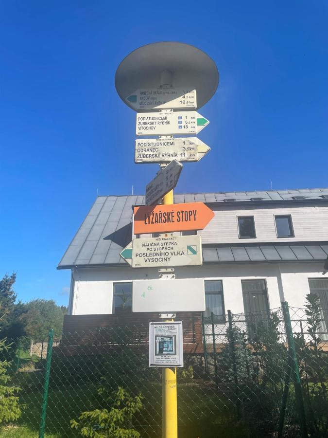 Apartman Studnice Na Vysocine Nove Mesto na Morave Bagian luar foto